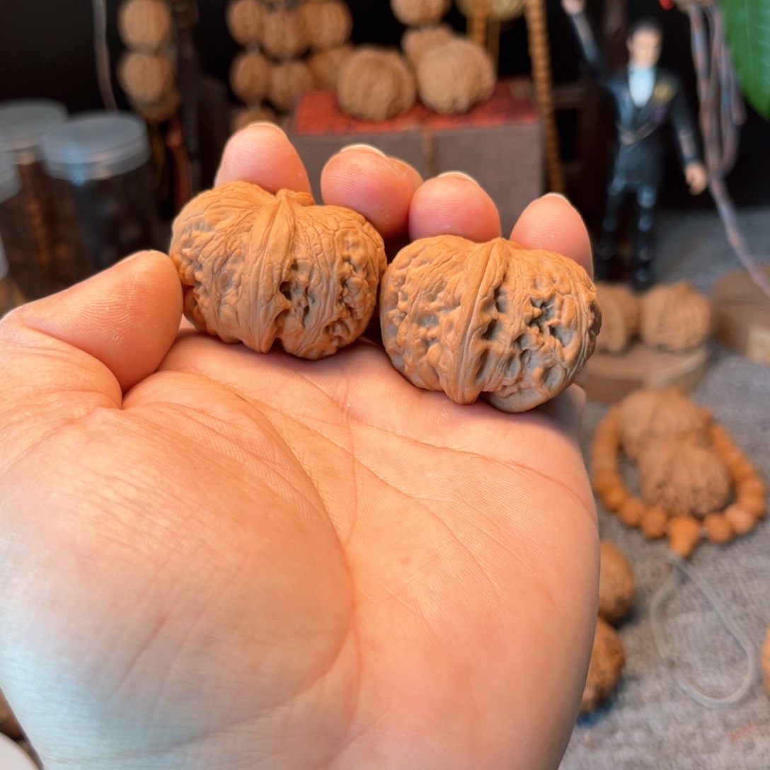 文玩核桃把件元宝全品