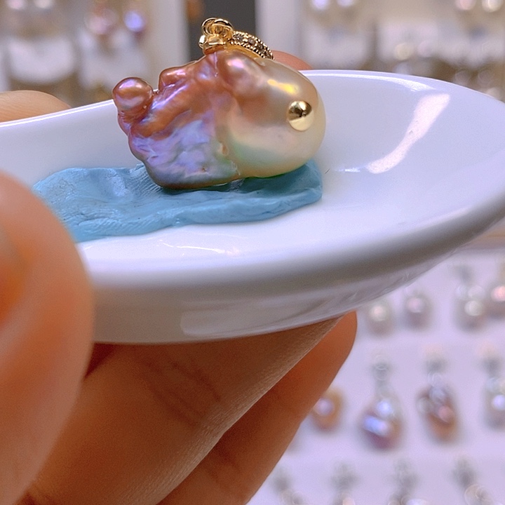 淡水珍珠颈饰合金