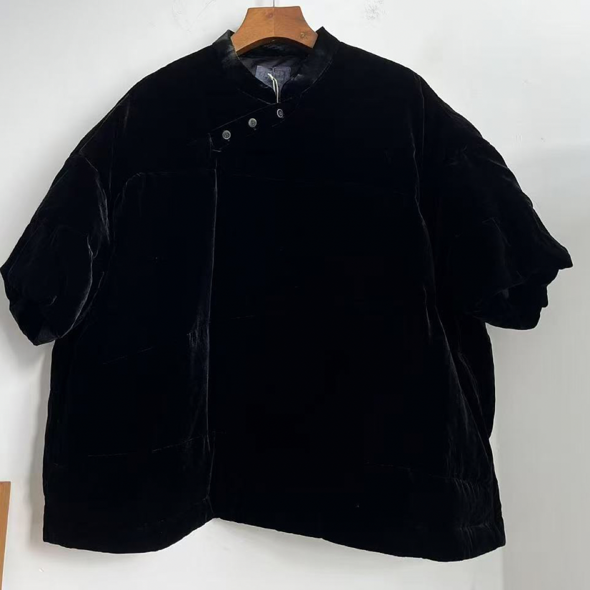 布忘初心分享 荼TU-M351146 短羽绒服 胸围148、衣长67