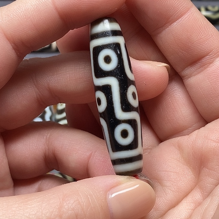 大***薇玛瑙/玉髓未镶嵌颈饰