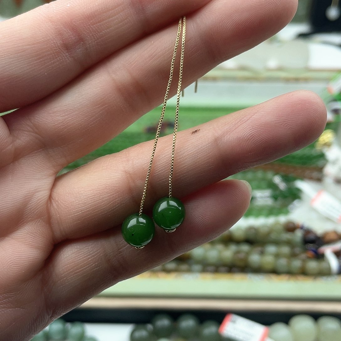 和田玉耳饰未镶嵌