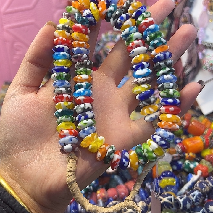 颈饰玻璃非洲甜甜圈