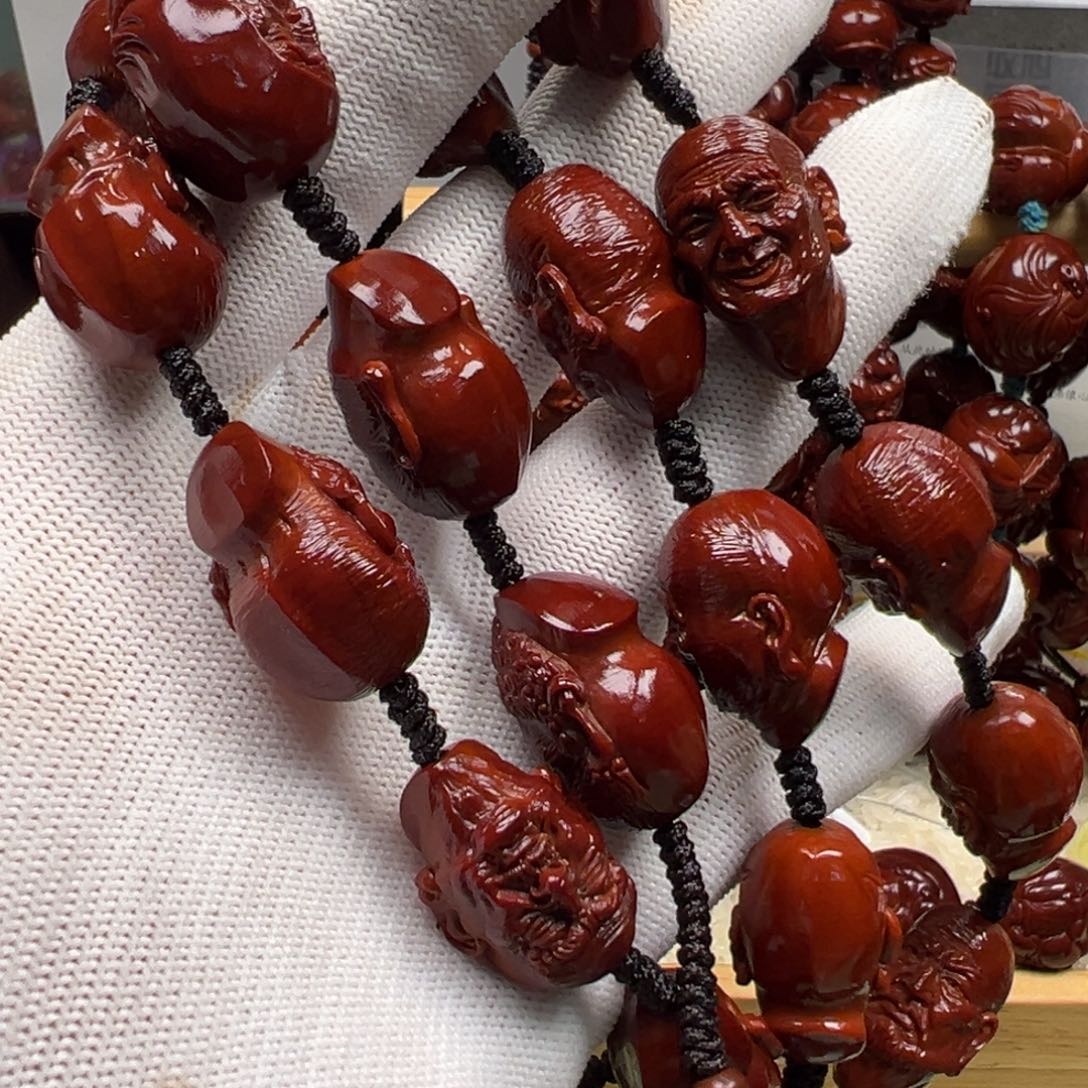 【闪购商品】橄榄核吊坠四*95！57876788888