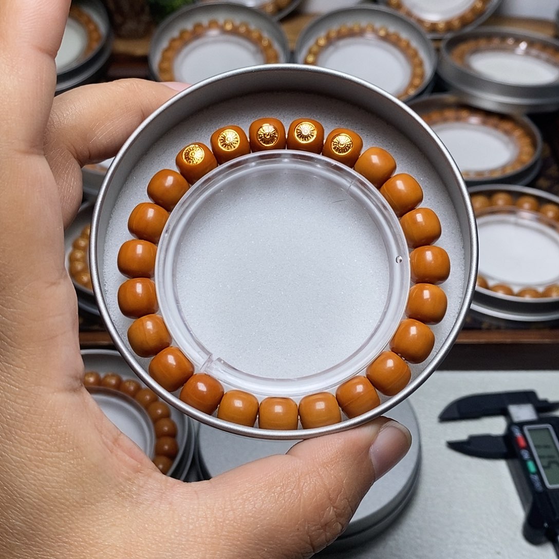 猴头核桃手串52号五标玉化小老型10左右