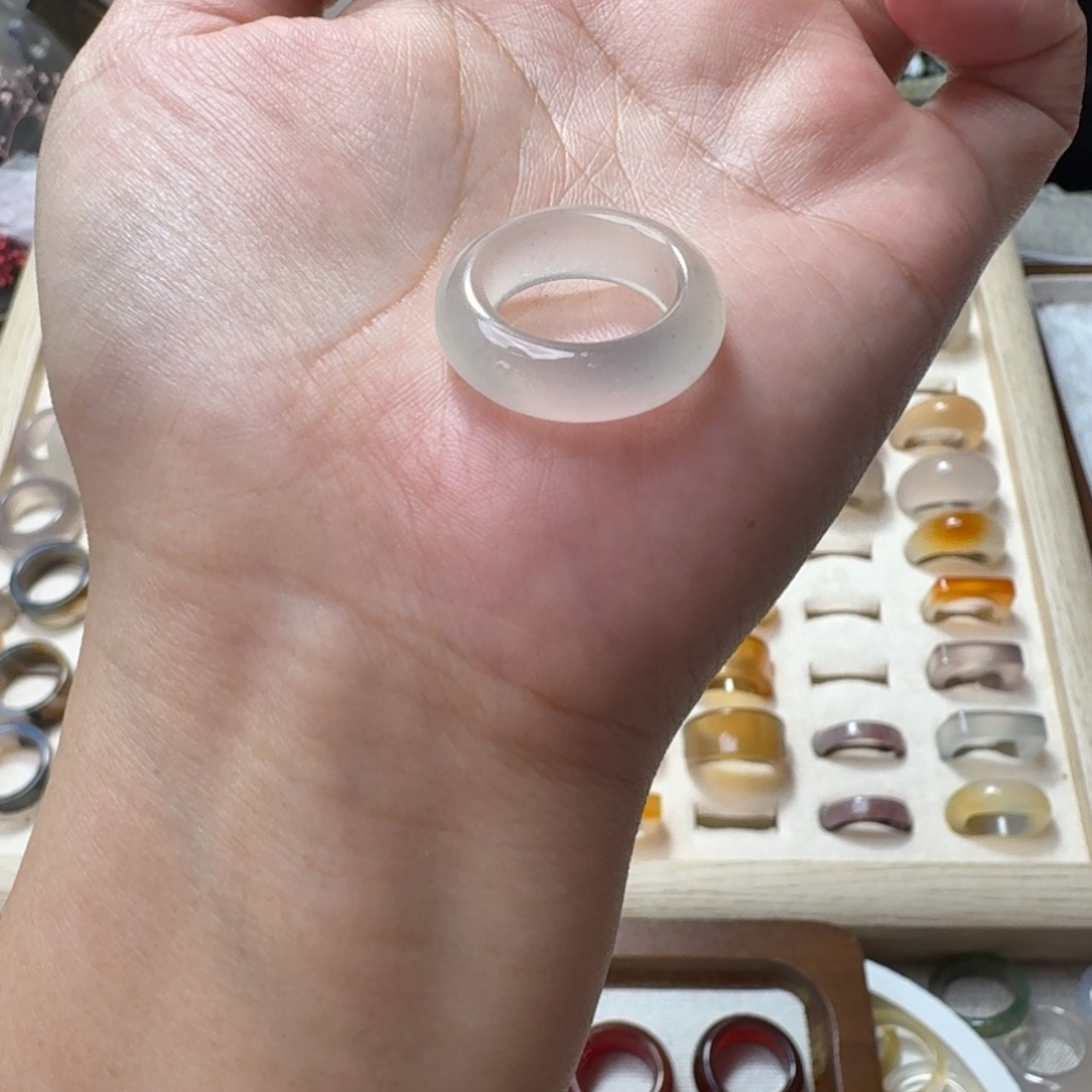 未镶嵌戒指玛瑙/玉髓790港12