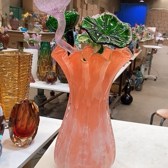 琉璃花瓶高32厘米口径15厘米