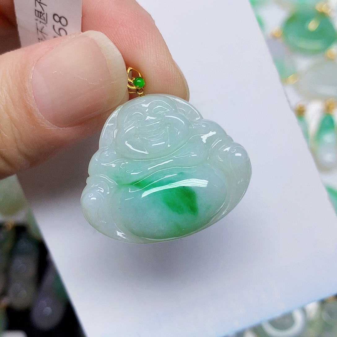 翡翠18K金镶嵌颈饰3457889