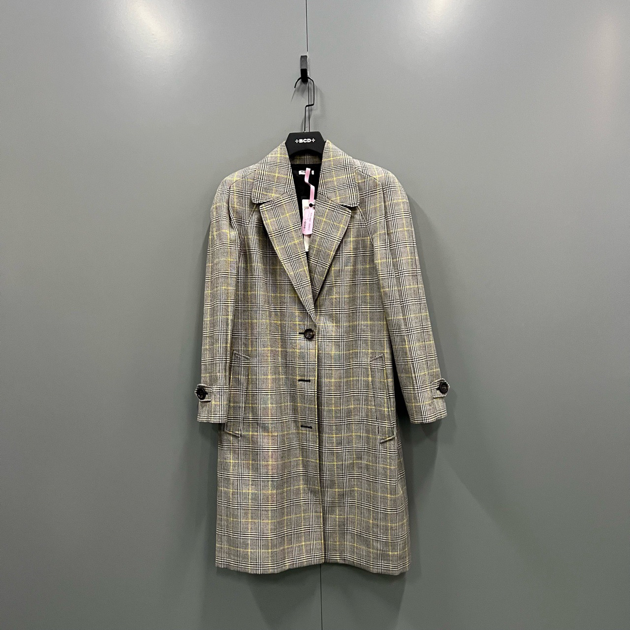 95新 MIU MIU/缪缪 c811 505557 背后logo格纹长款大衣  38码