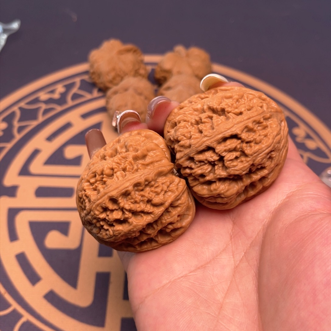 文玩核桃把件粗筋