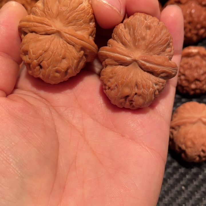 可***冰把件文玩核桃元宝