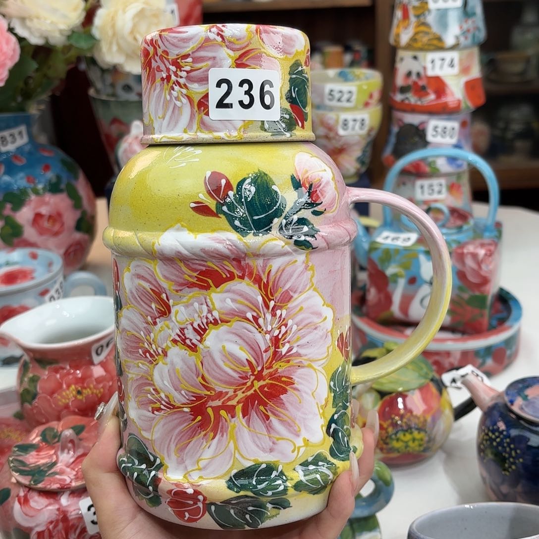 瓷片bbhhhjjhhhhhhhhjm