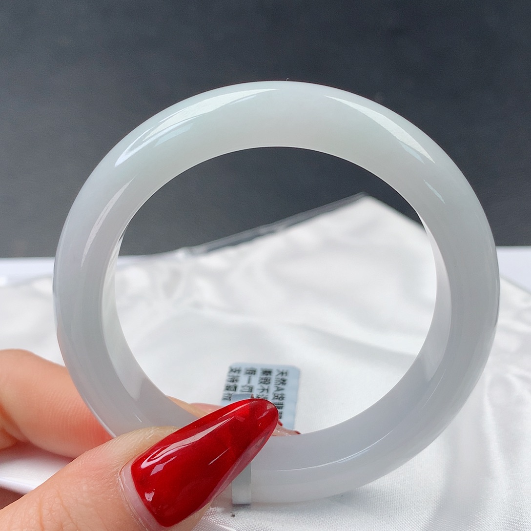 翡翠手镯未镶嵌0057正51.8