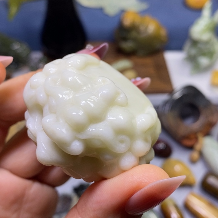 蛇纹石玉未镶嵌岫玉特价