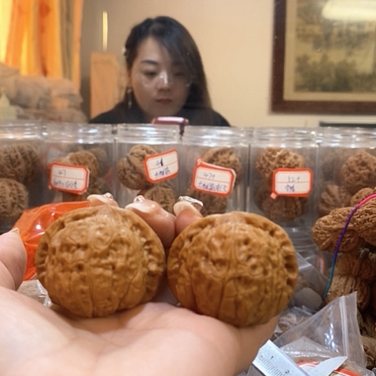 文玩核桃吊坠M南瓜墩有色差