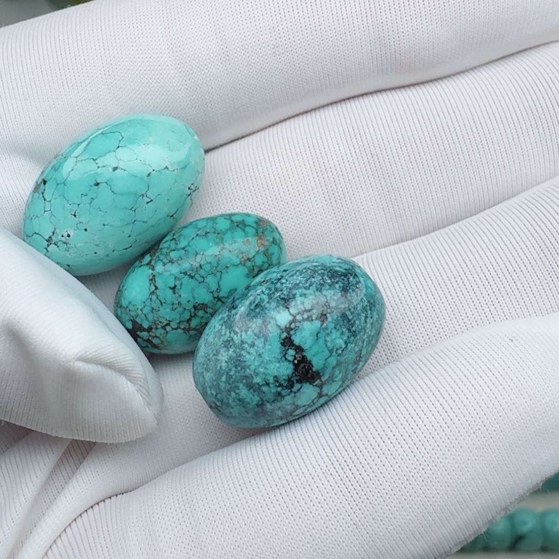 绿松石原矿绿松石未镶嵌伊****伟