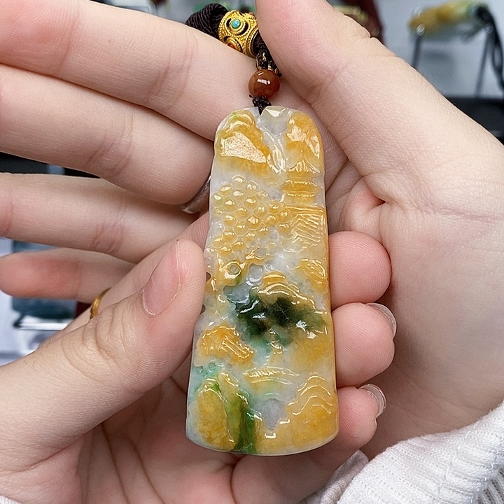 颈饰未镶嵌翡翠翡翠A货