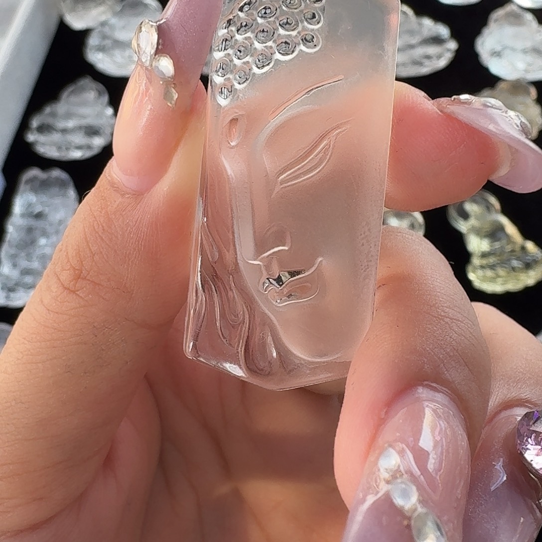 石***贝未镶嵌手链水晶牌子
