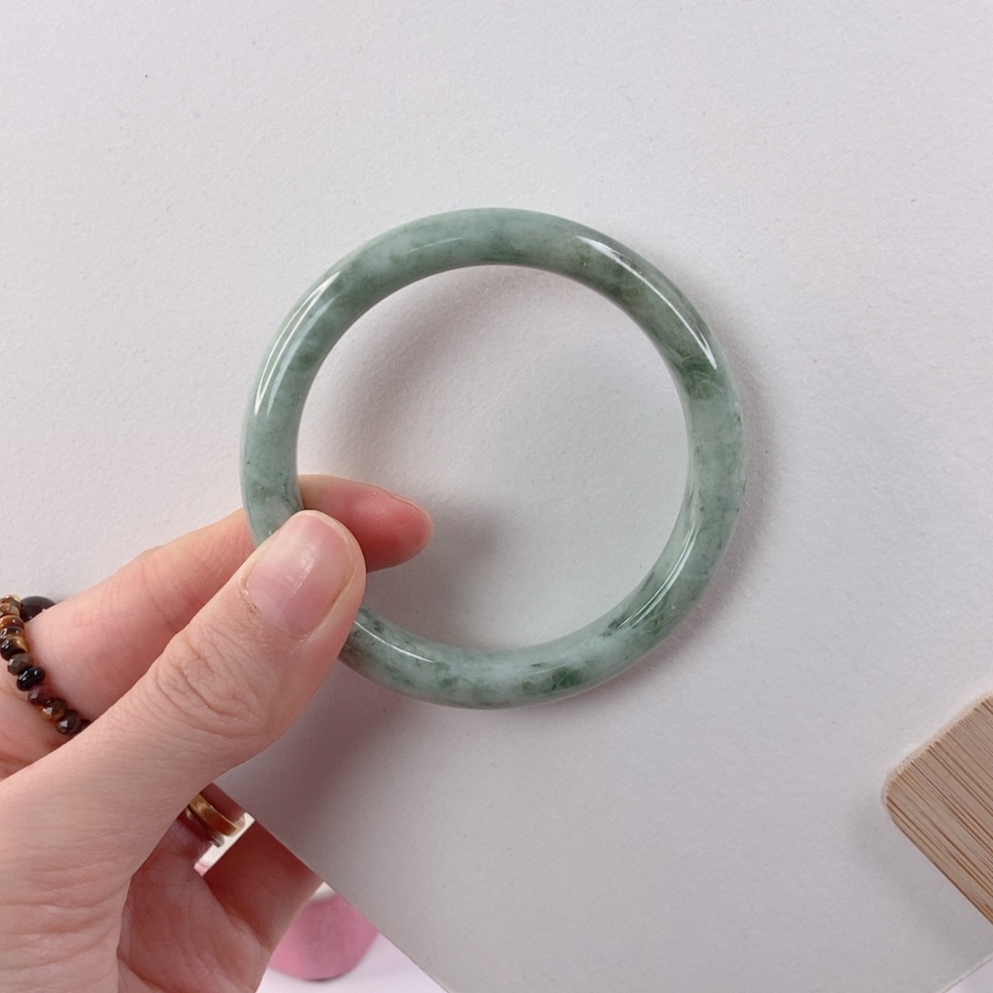 蓝田玉（蛇纹石化大理石玉）手镯未镶嵌z****l