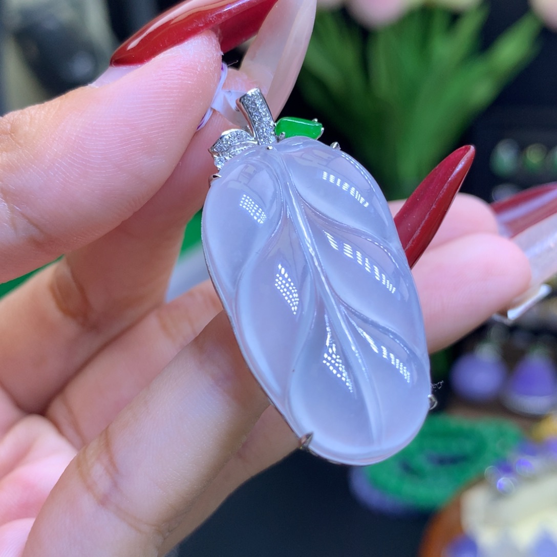 翡翠颈饰18K金镶嵌天然