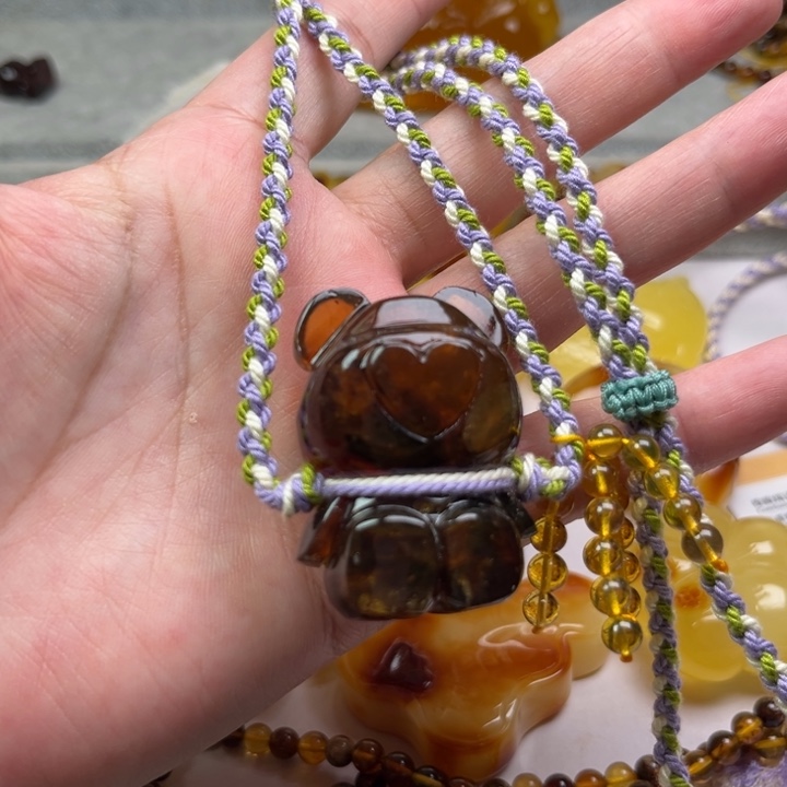 琥珀颈饰未镶嵌琥珀蜜蜡