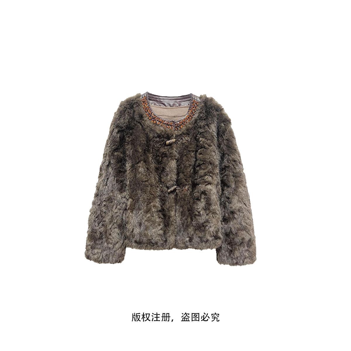 新款冬款女装轻奢时尚修身短款外套250102414