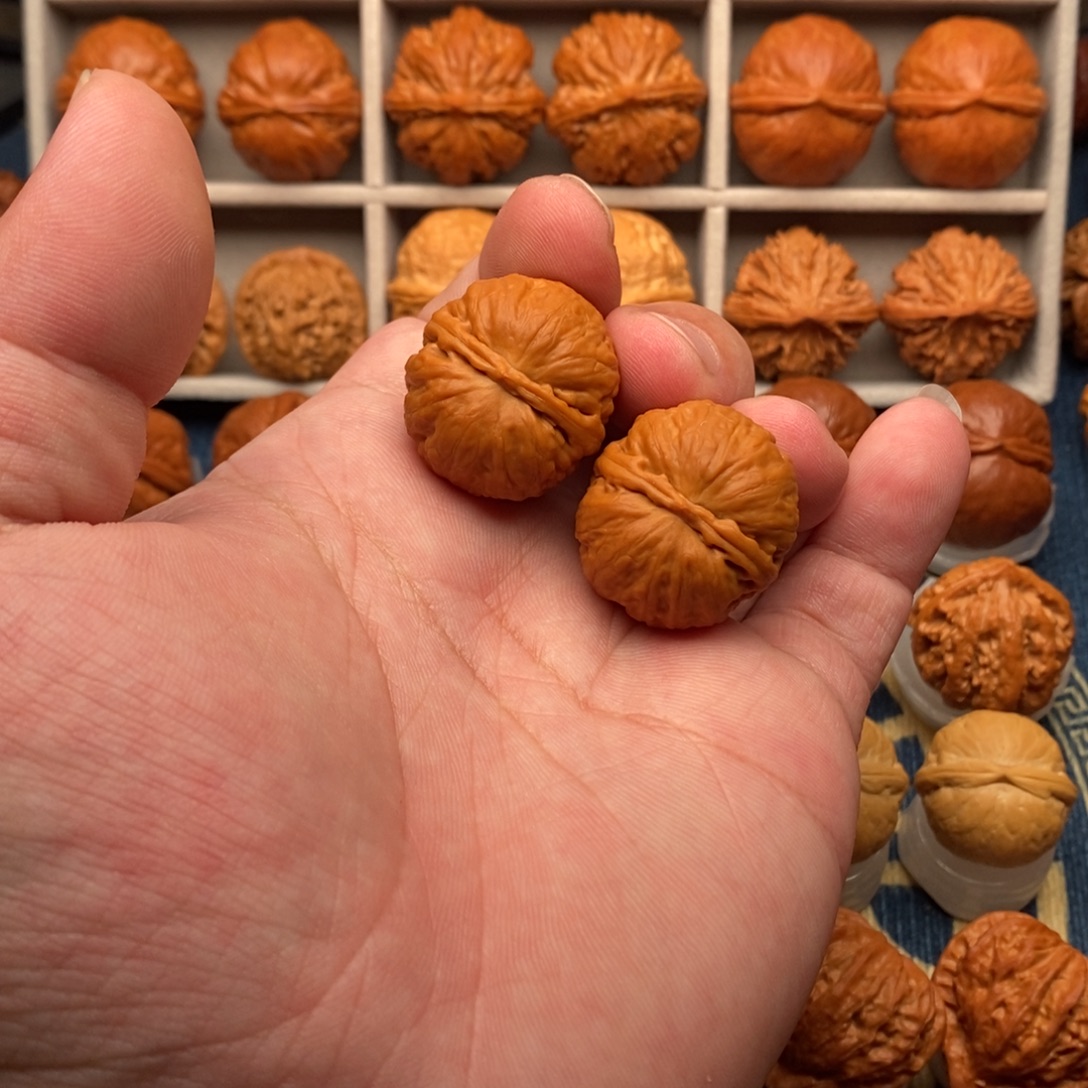 戈***紊把件文玩核桃南瓜元宝