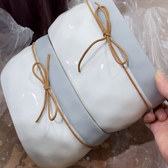 多肉绿植陶瓷花盆9.9包邮，有孔