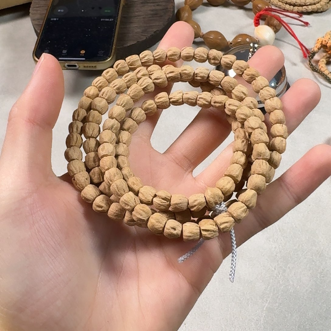 雾***心柏香籽/百香籽吊坠