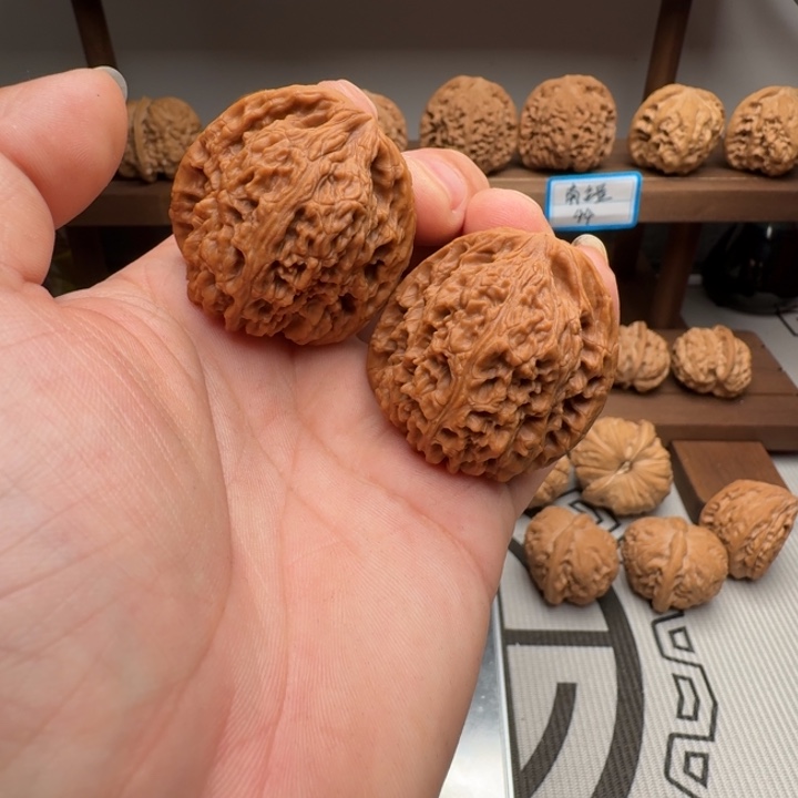 初***逢把件文玩核桃南疆