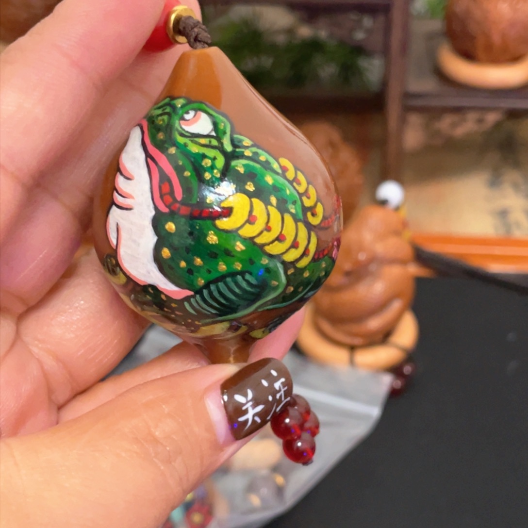 橄榄核吊坠啊啊啊啊