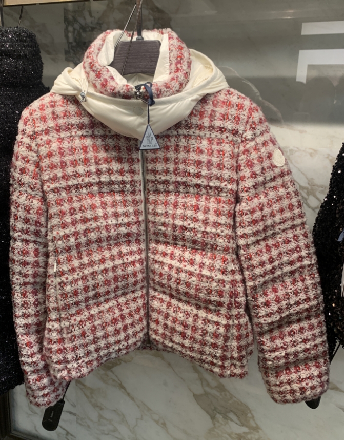 未使用 MONCLER 时尚外套