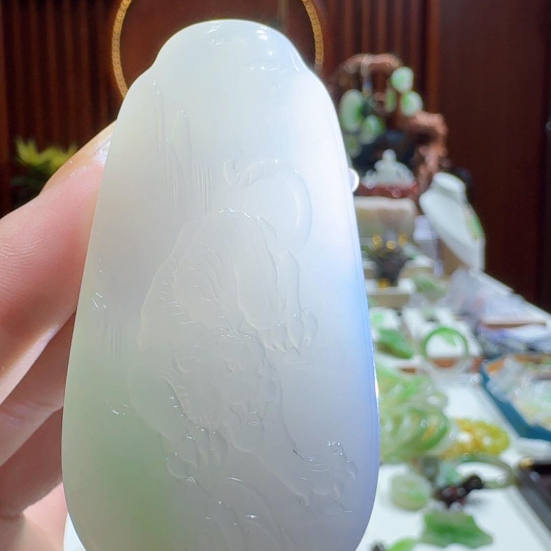 和田玉翠青虎牌未镶嵌