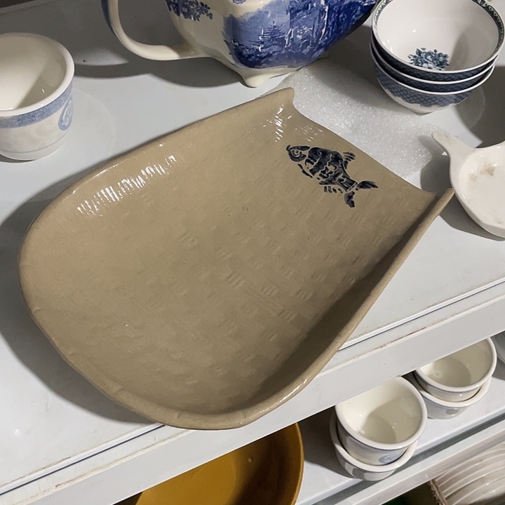 杯瓷片 老粗瓷簸箕盘一个