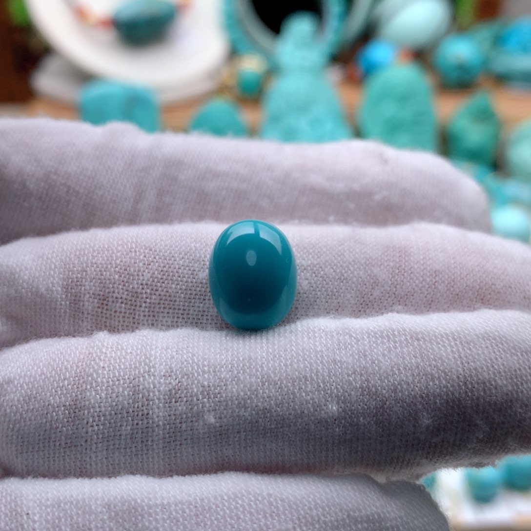 绿松石颈饰未镶嵌