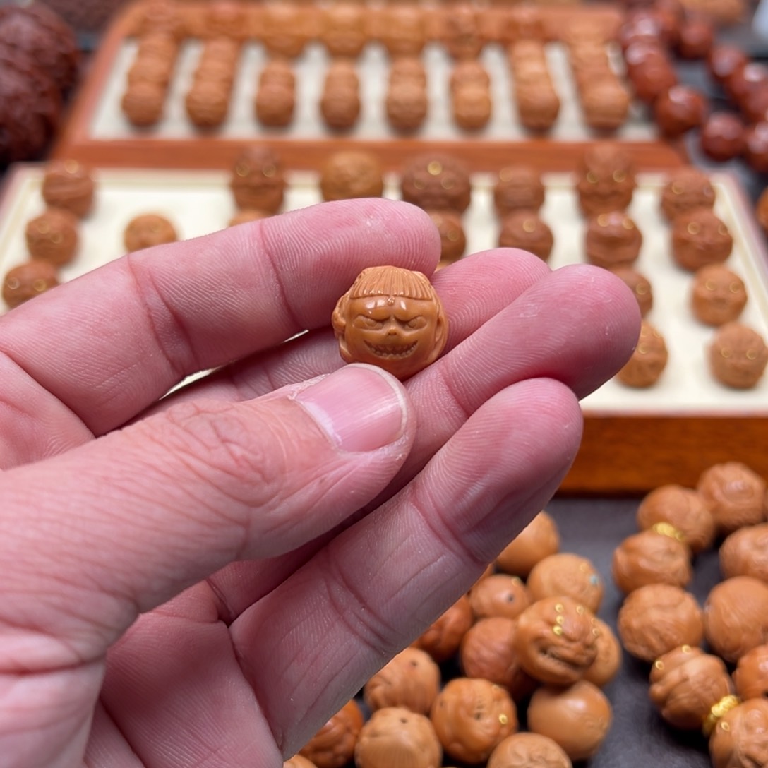 一****。1.6尺寸镶嵌款三面哪吒