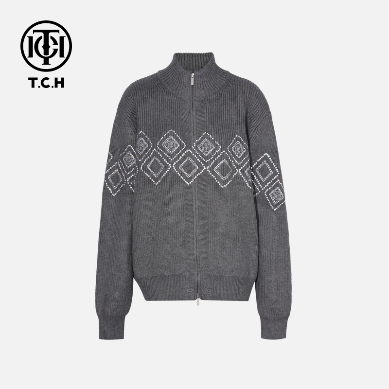 TCH轻奢烫钻工艺秋季时尚慵懒感百搭圆领外套T75C17E5012私服tch