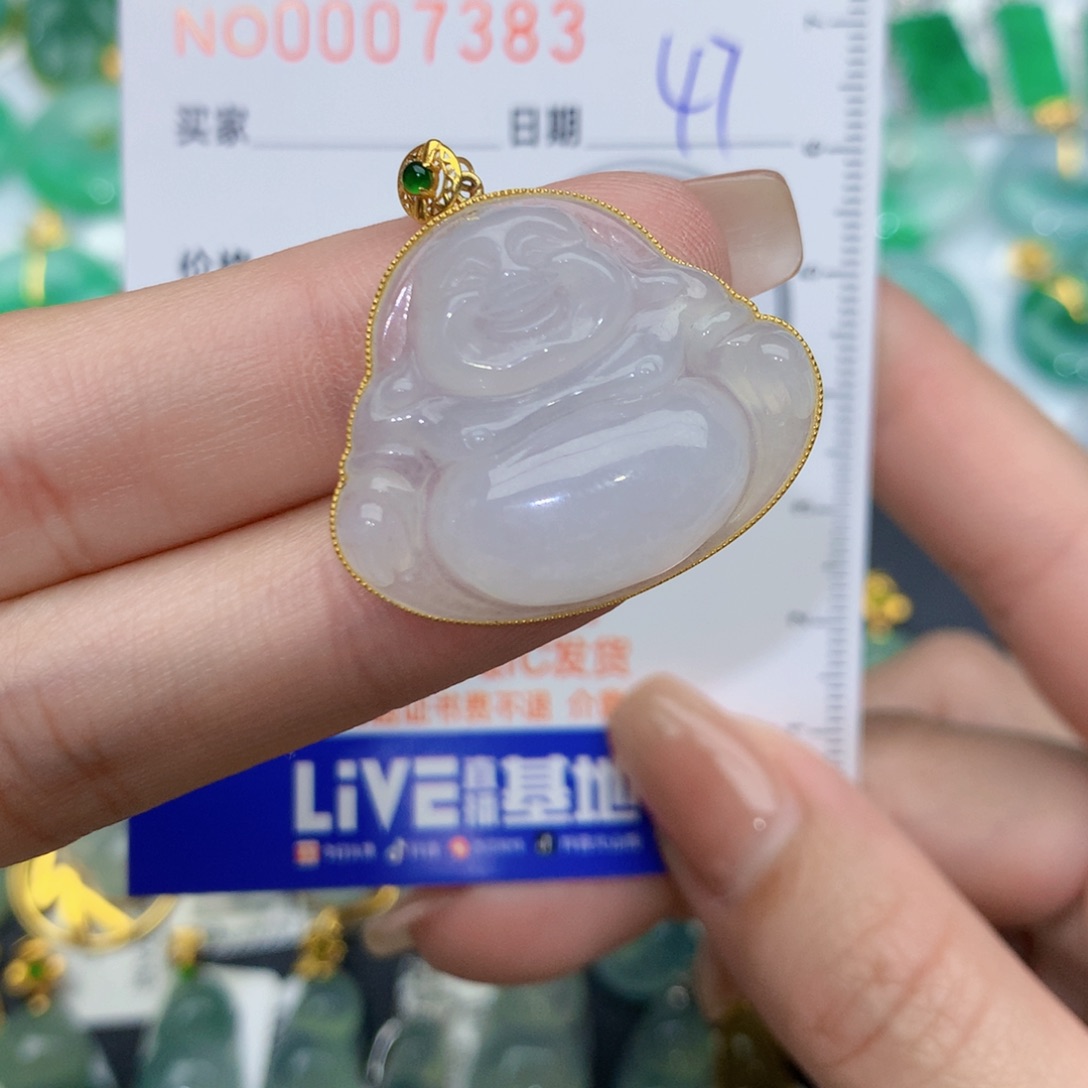 翡翠颈饰18K金镶嵌圆*佛公