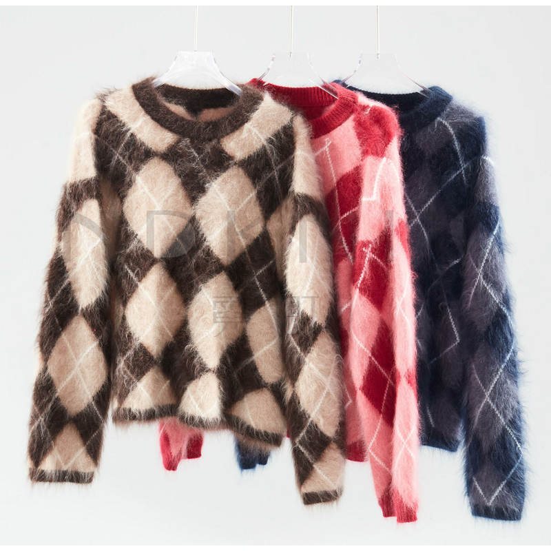 【心动日记】100%山羊绒拉绒加厚款羊绒衫菱形格菱格上衣圆领