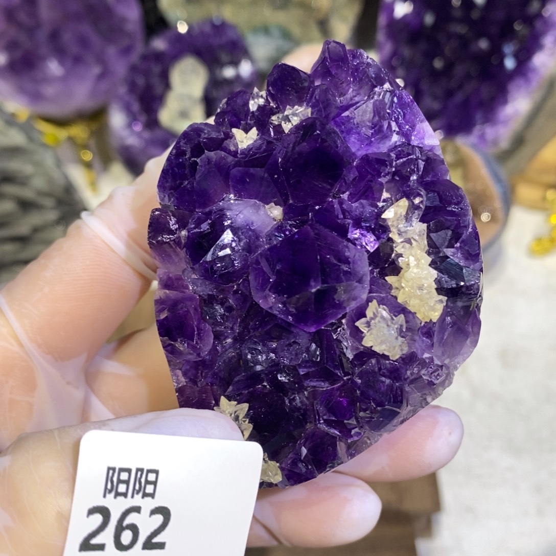 紫晶大型摆件（非配饰）未镶嵌