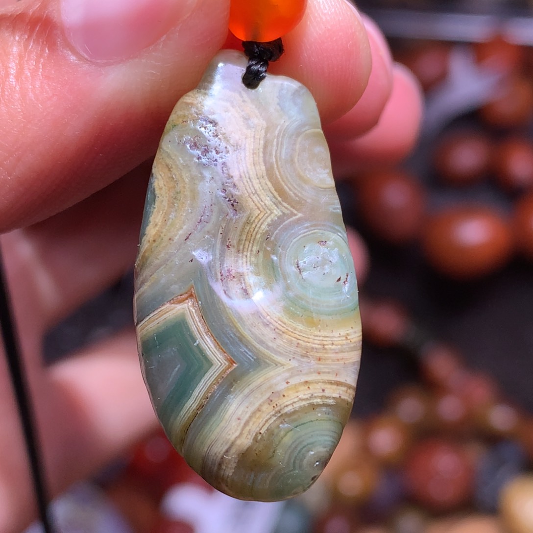 未镶嵌玛瑙/玉髓珠宝半成品