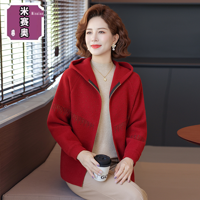 妈妈春秋装时尚休闲外套2025新款中老年女装拉链长袖宽松连帽上衣