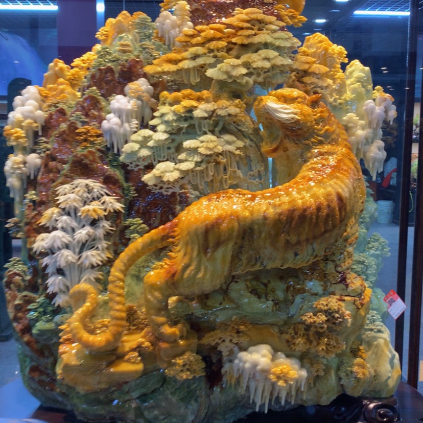 【闪购商品】蛇纹石玉未镶嵌摆件