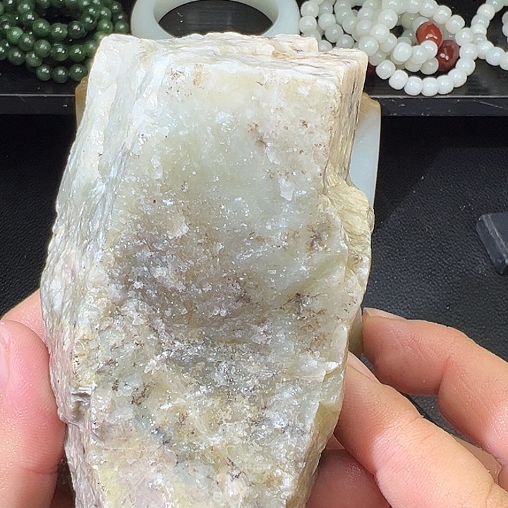 和田玉（糖玉）未镶嵌车挂