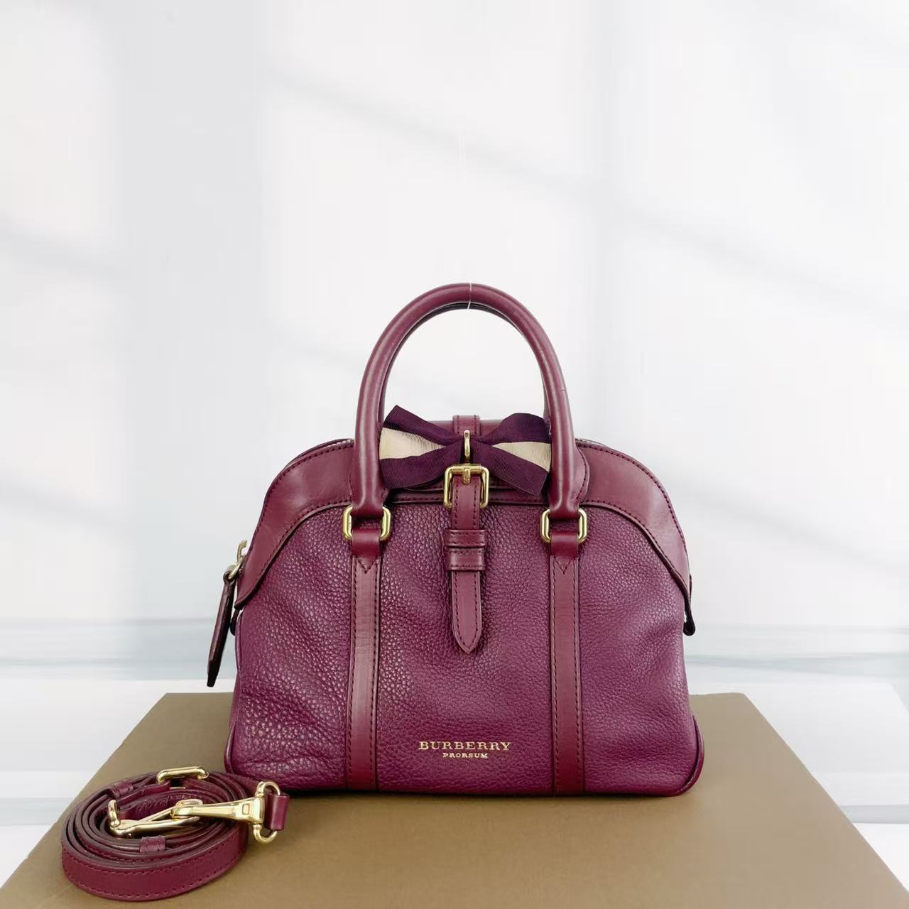 95新 BURBERRY/博柏利 红色巴宝莉手提2033/二奢包包