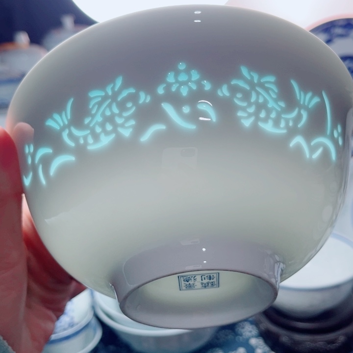  青花玲珑6寸面碗双鱼