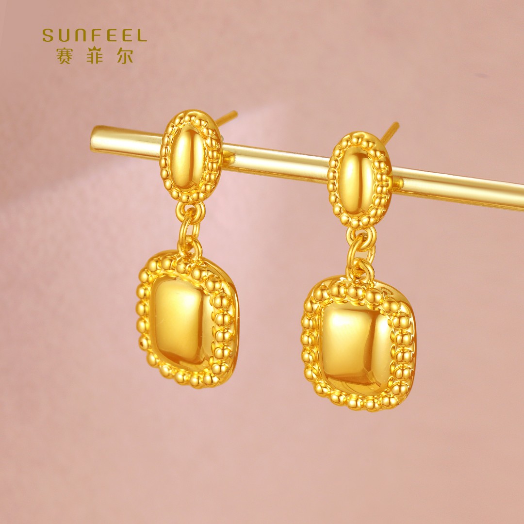 SUNFEEL/赛菲尔【优选店】足金5D时尚几何方形耳钉5DE00869