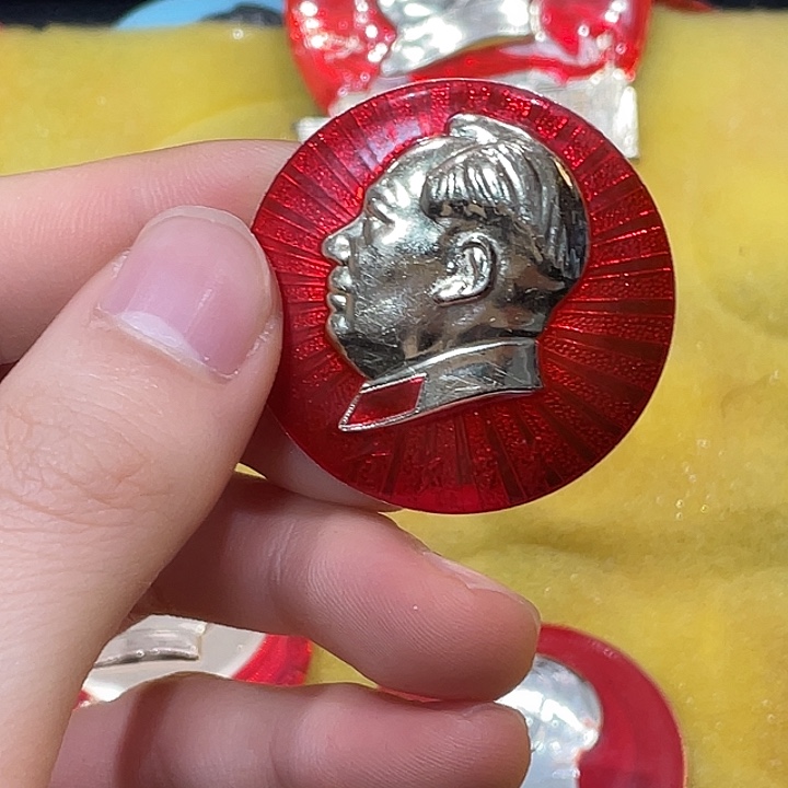 谢***凯一一一一一一一一一一一
