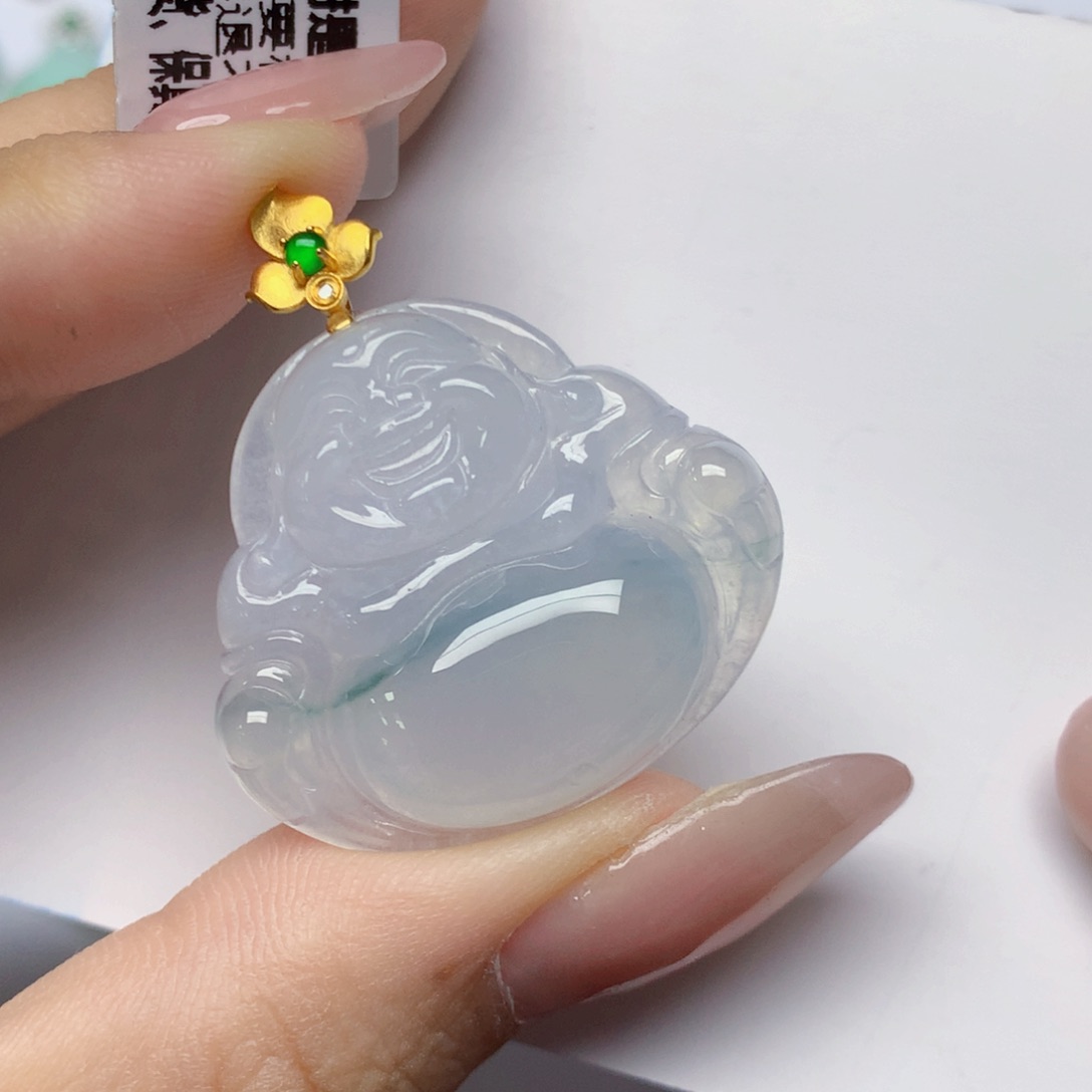 颈饰18K金镶嵌翡翠