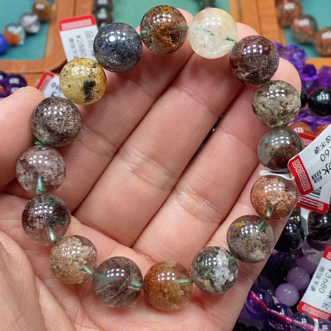 水晶手串未镶嵌天然