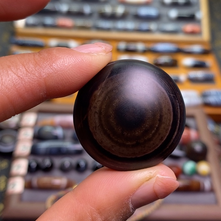 未镶嵌玛瑙/玉髓珠宝半成品C****m